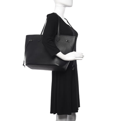 Louis Vuitton Epi Neverfull MM Black 2 of 11