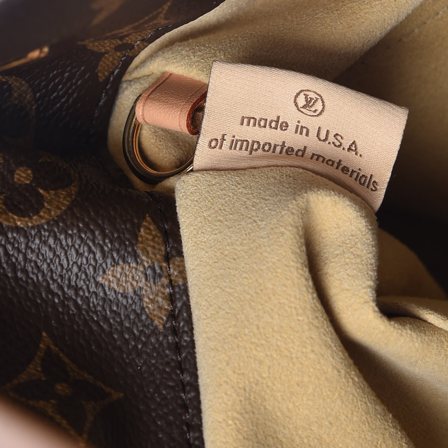 Louis Vuitton Monogram Artsy MM 7 of 22