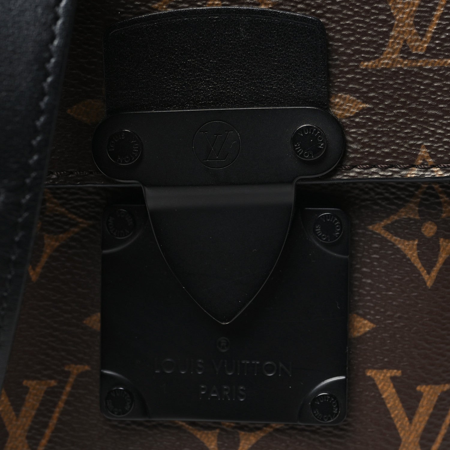 Louis Vuitton Monogram S Lock Vertical Wearable Wallet 7 of 9