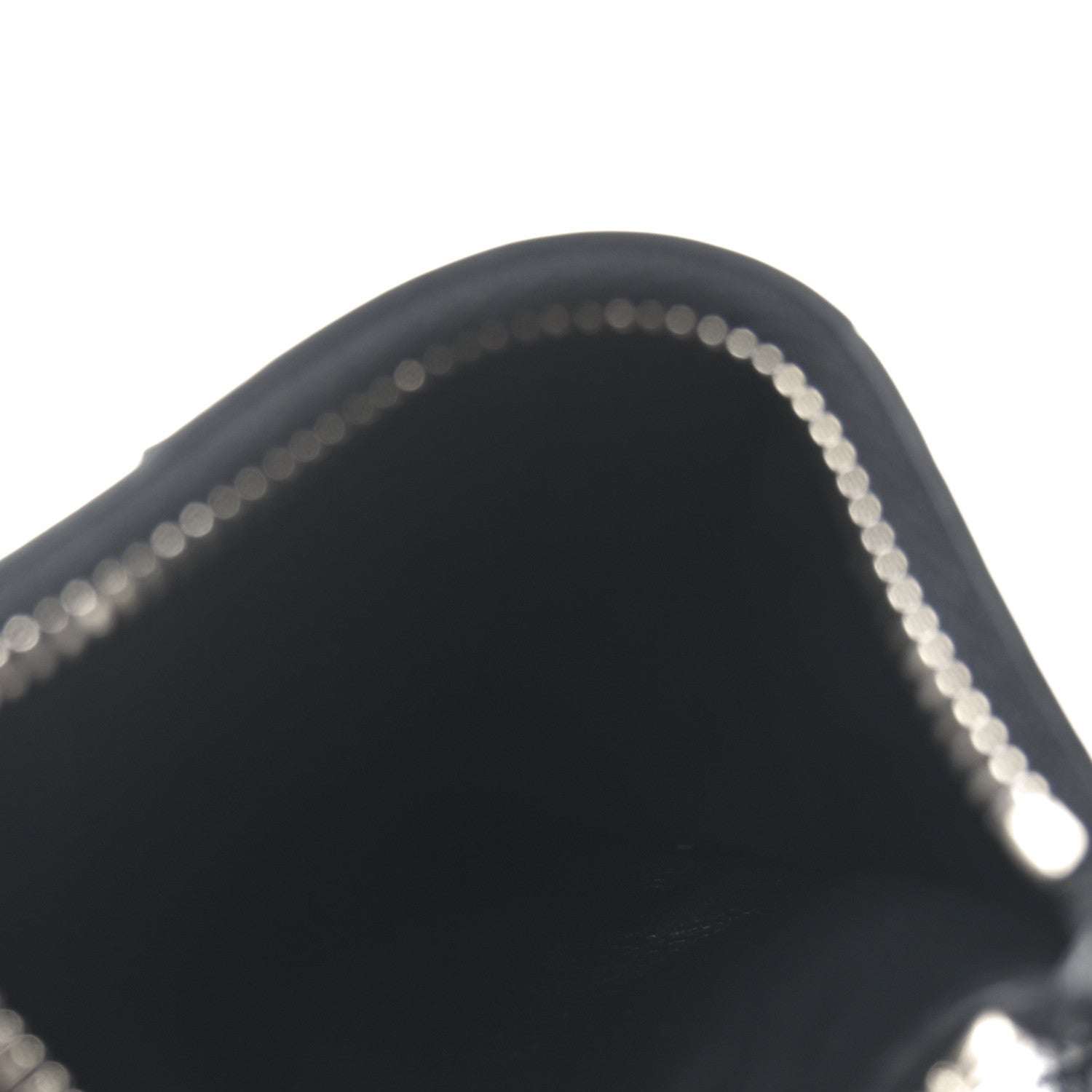 Bottega Veneta Nappa Maxi Intrecciato Zip Card Holder Black 5 of 6