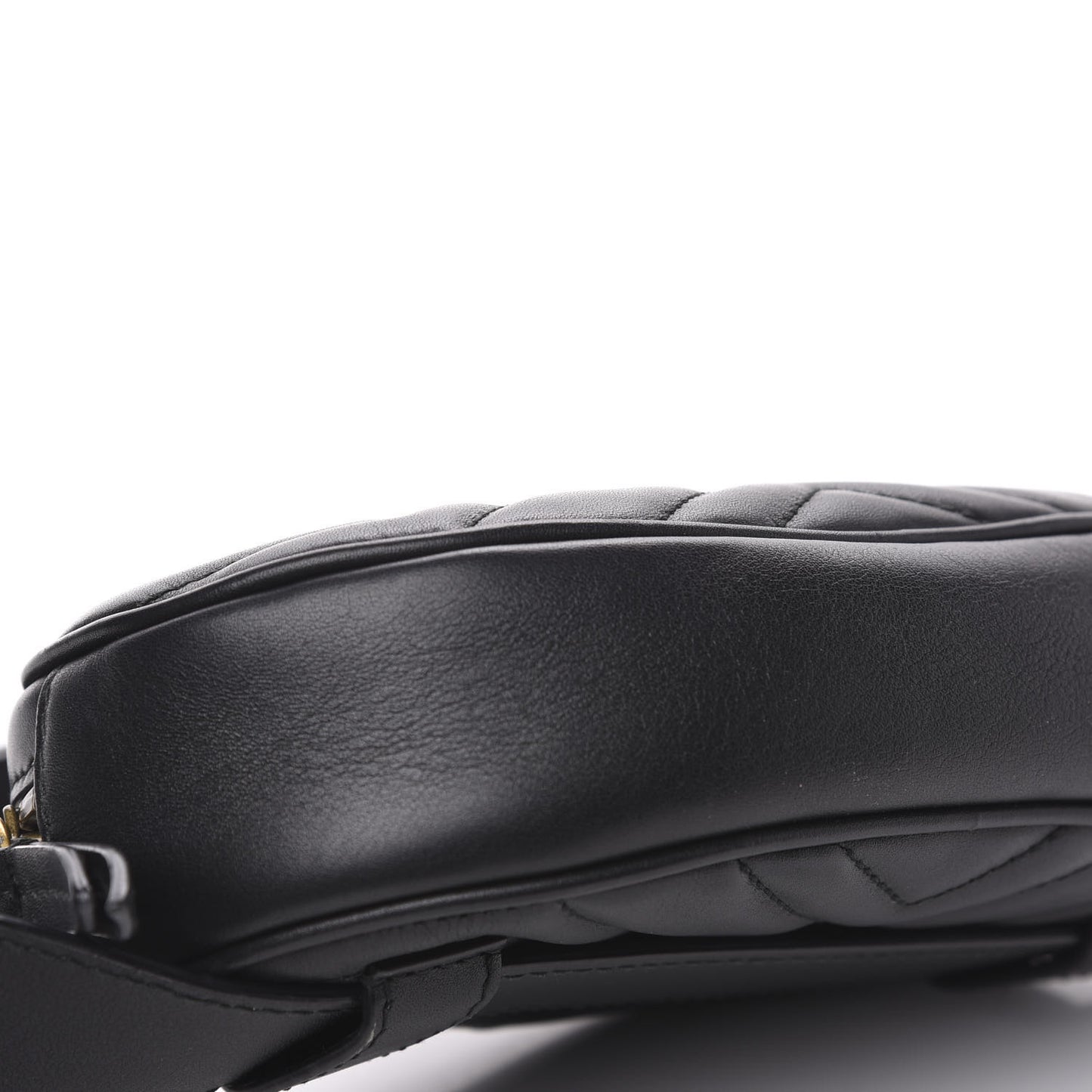 Calfskin Matelasse GG Marmont Belt Bag 105 42 Black