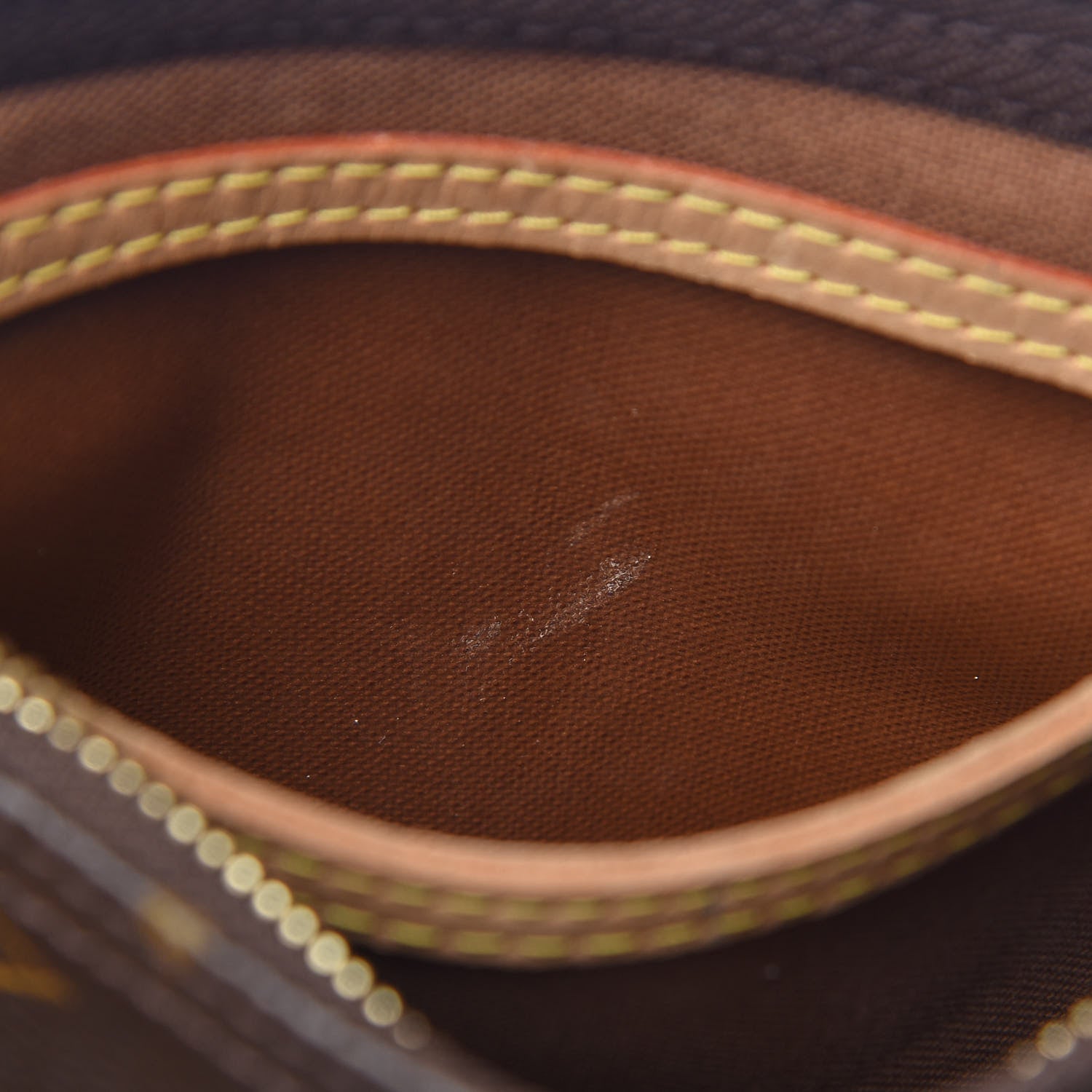 Louis Vuitton Monogram Speedy 30 23 of 27