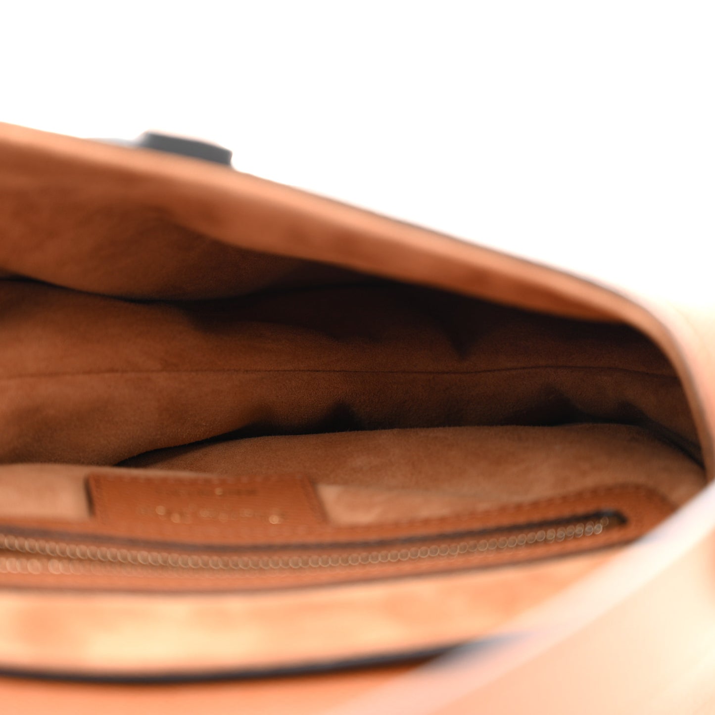 Grained Calfskin Saddle Bag With Strap Camello