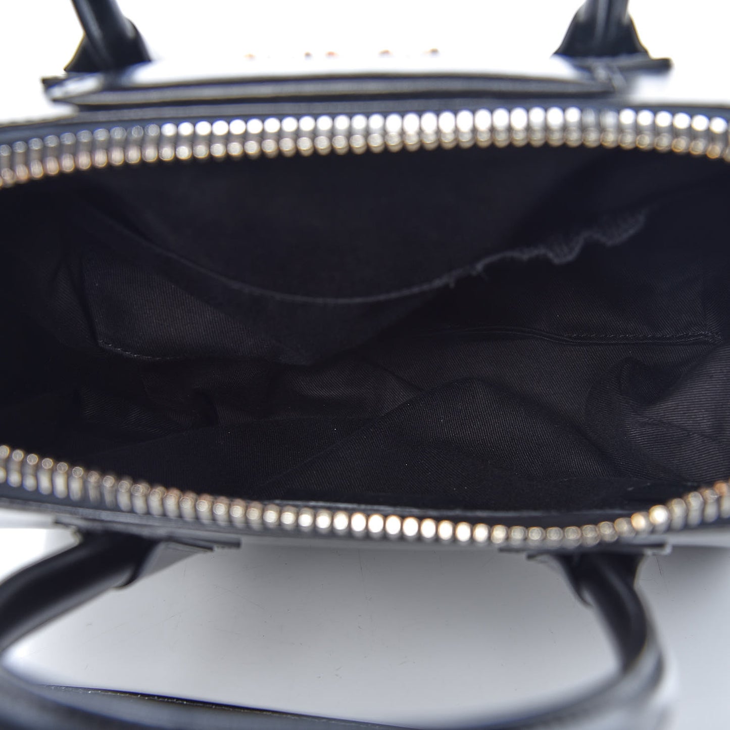 Shiny Lord Calfskin Small Antigona Black