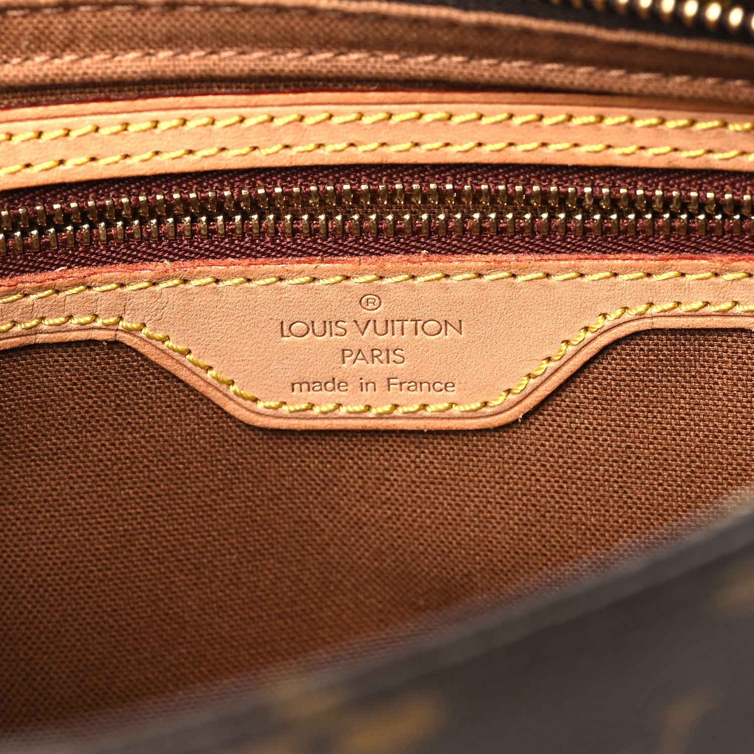 Louis Vuitton Monogram Trotteur 6 of 9