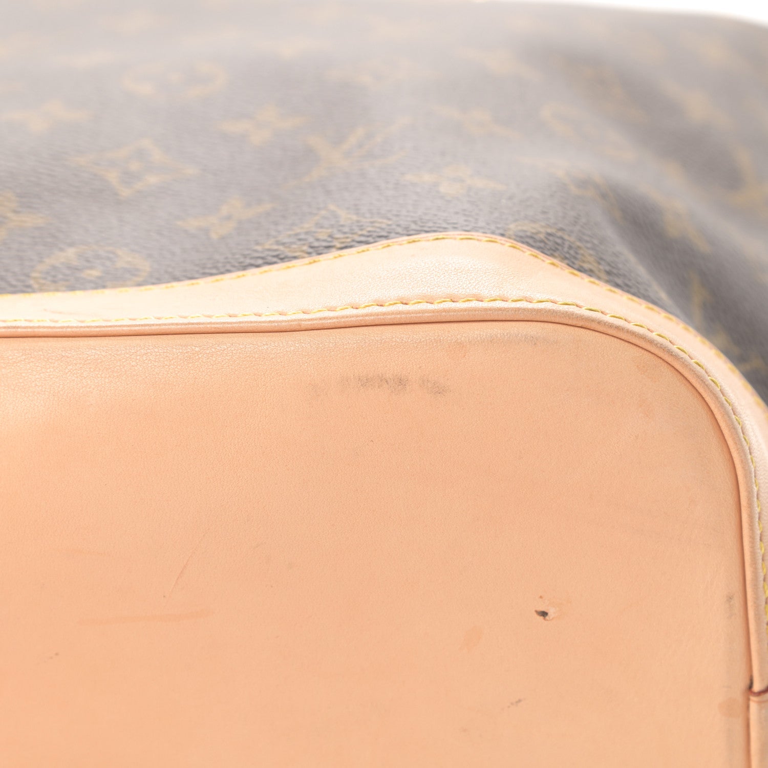 Louis Vuitton Monogram Lockit Vertical 12 of 15