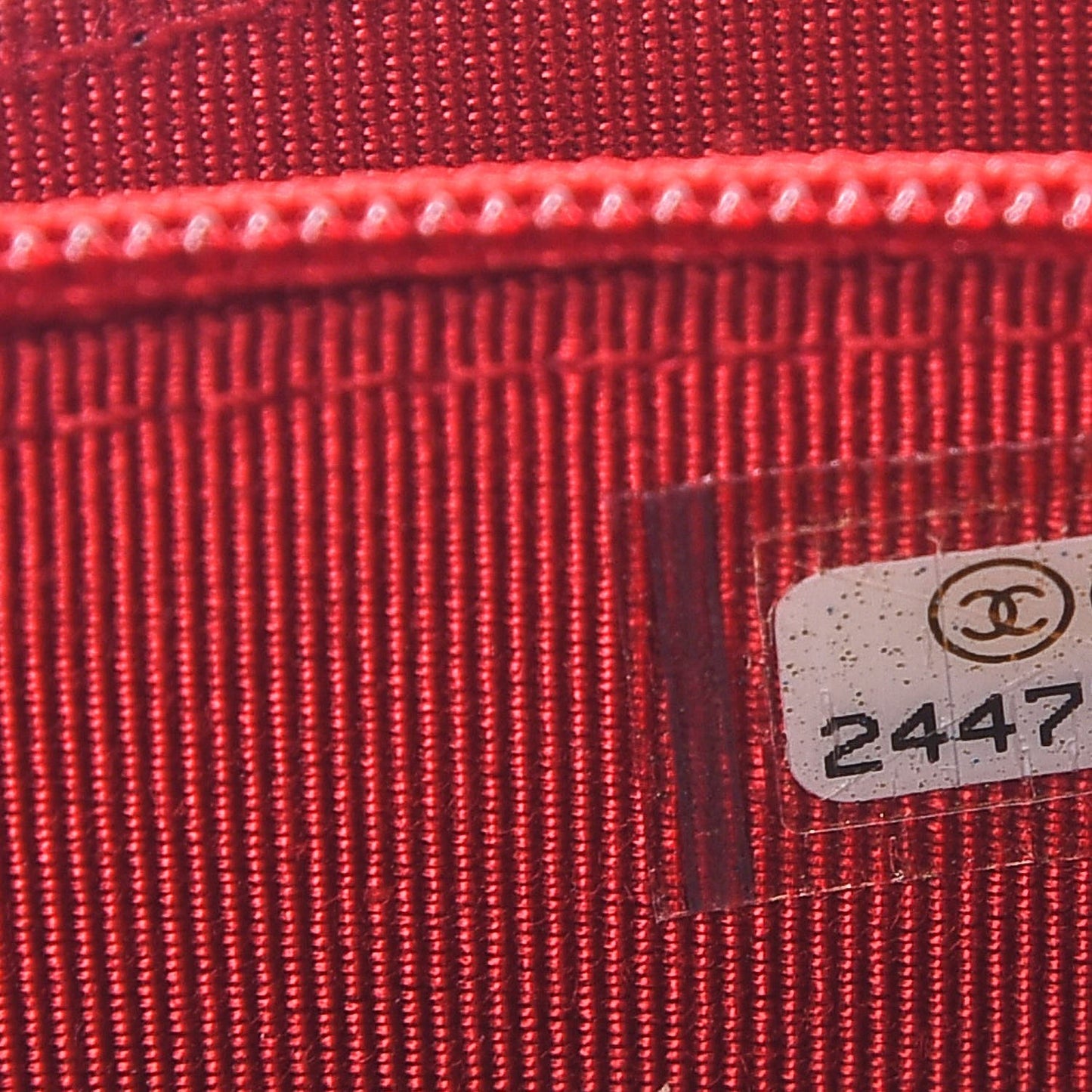Caviar Quilted Square Wallet On Chain WOC Dark Red
