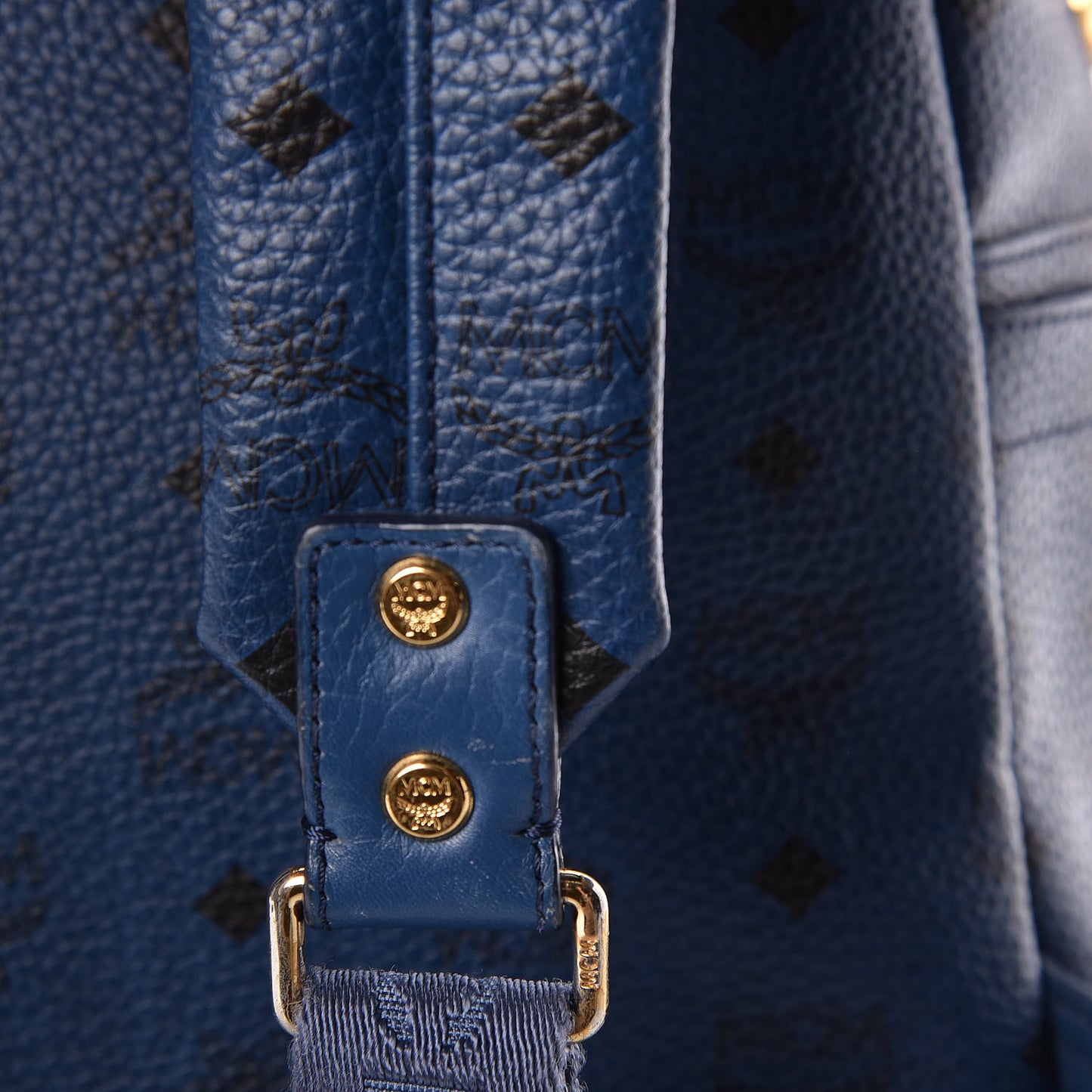 Visetos Studded Medium Stark M Backpack Blue