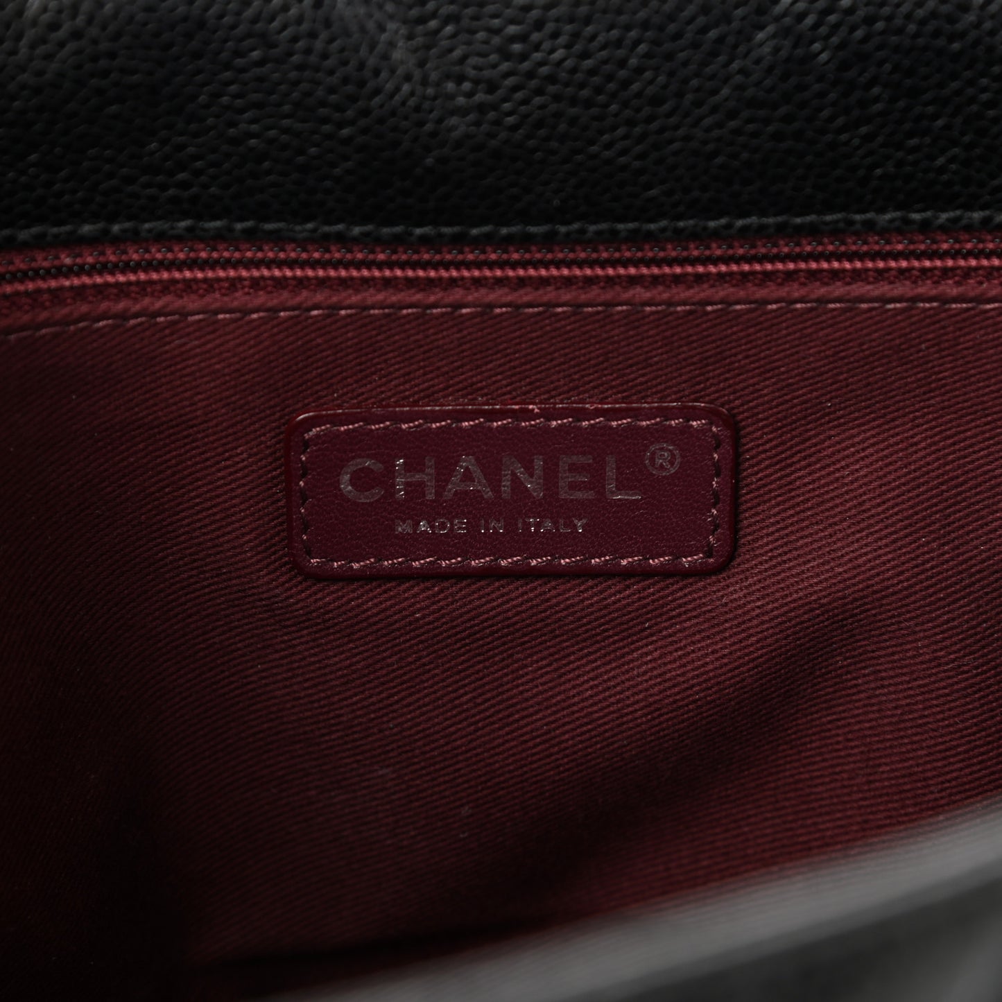 Crumpled Grained Calfskin Jumbo CC Crave Flap Black