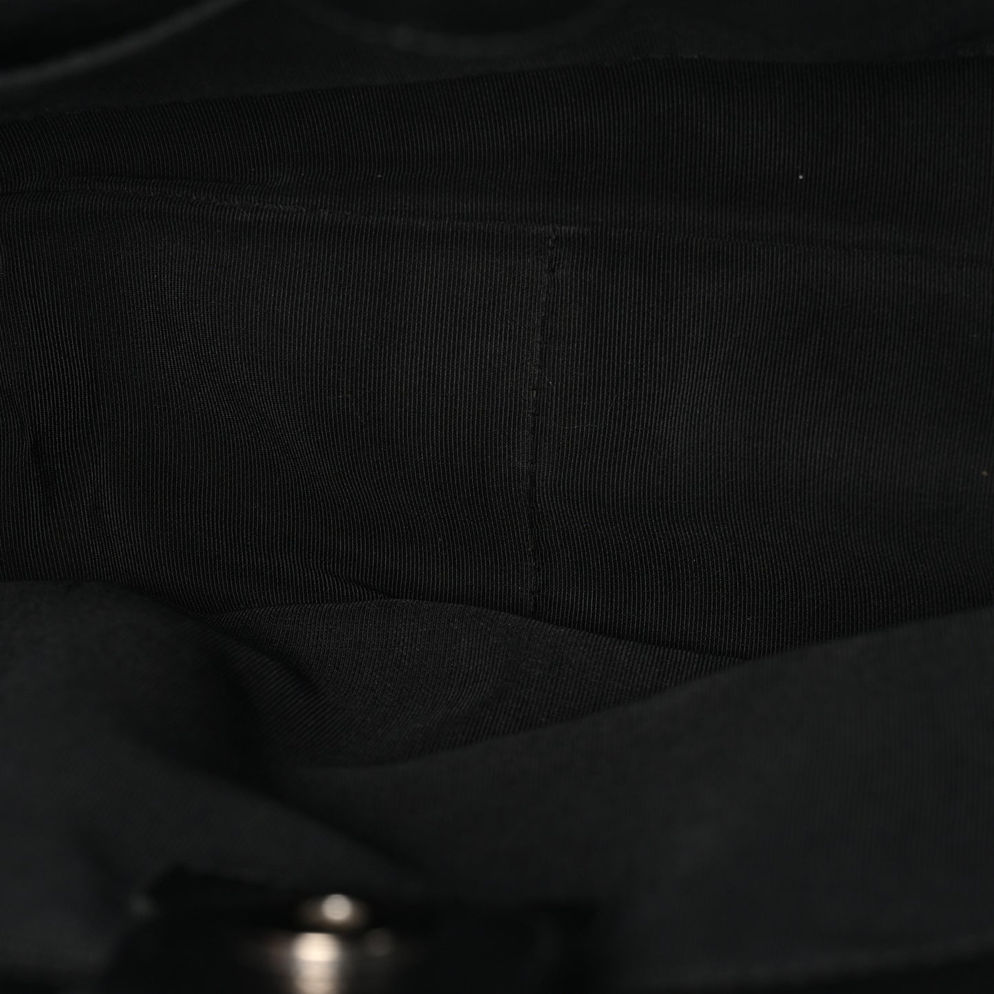Caviar Quilted Petit Shopping Tote PST Black