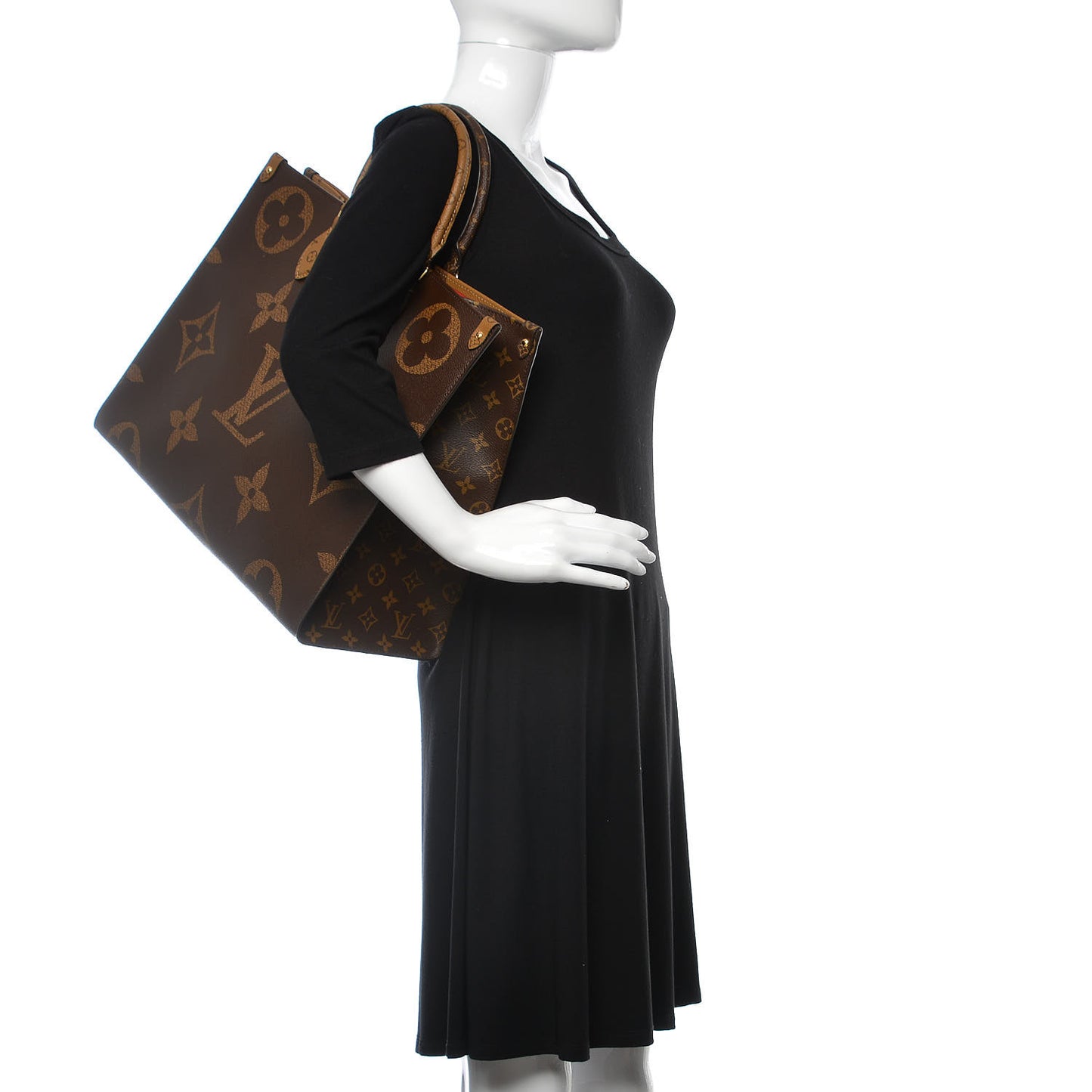 Reverse Monogram Giant Onthego GM