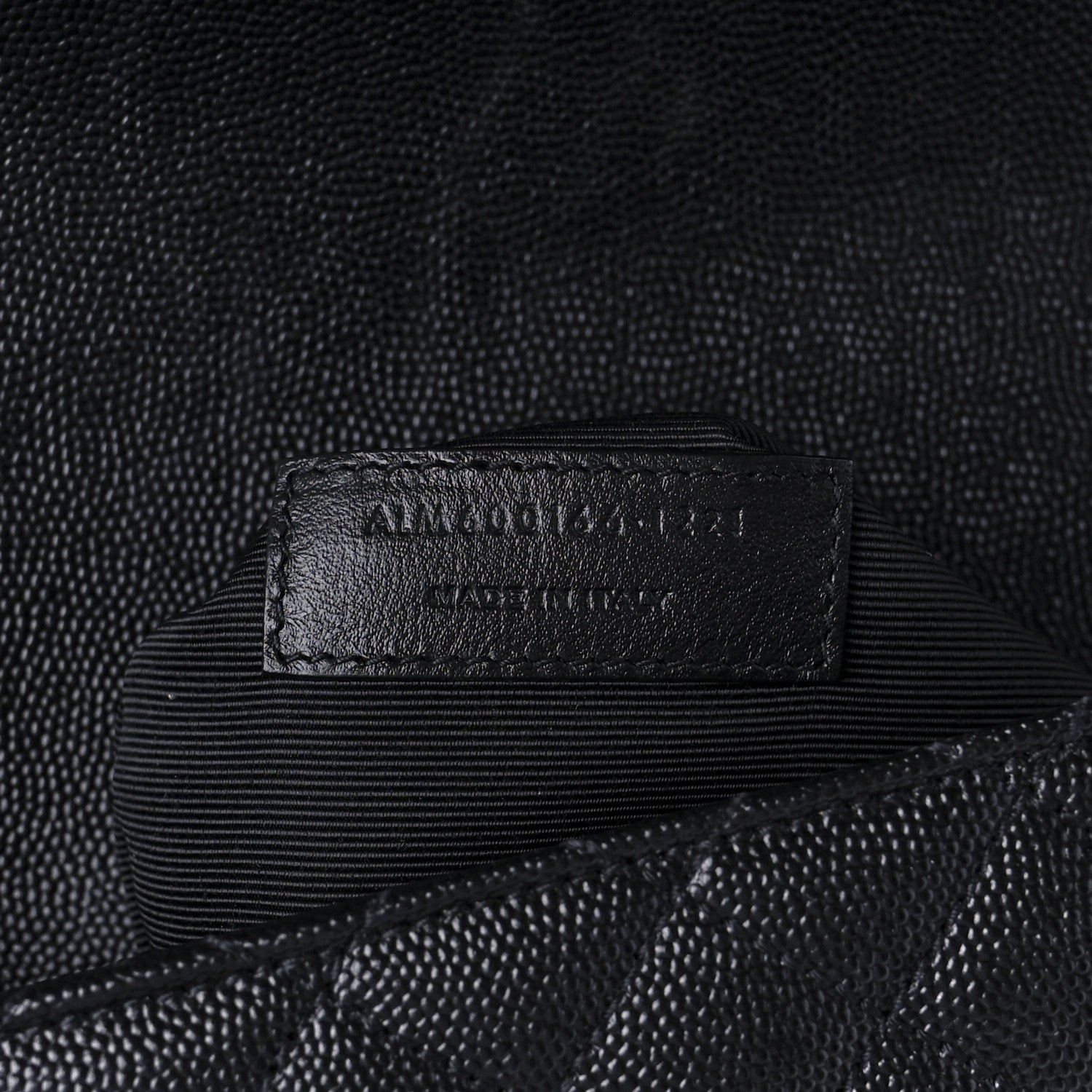 Saint Laurent Grain De Poudre Textured Mixed Matelasse Large Triquilt Monogram Monochrome Satchel Black 8 of 10