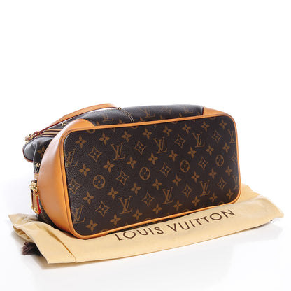 Louis Vuitton Monogram Riveting 4 of 8