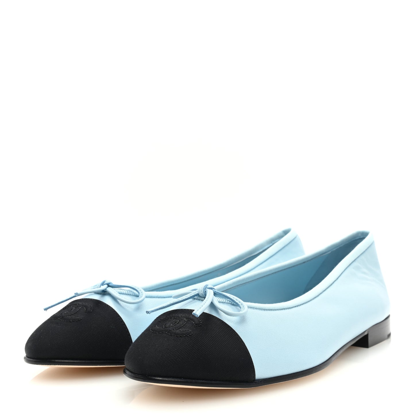 Lambskin Cap Toe CC Ballerina Flats 39 Light Blue Black