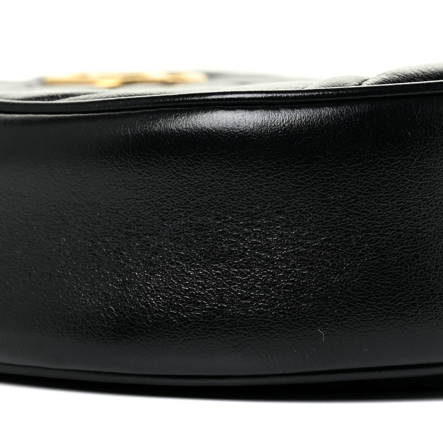 Azalea Calfskin Matelasse Heart Mini GG Marmont Round Shoulder Bag Black