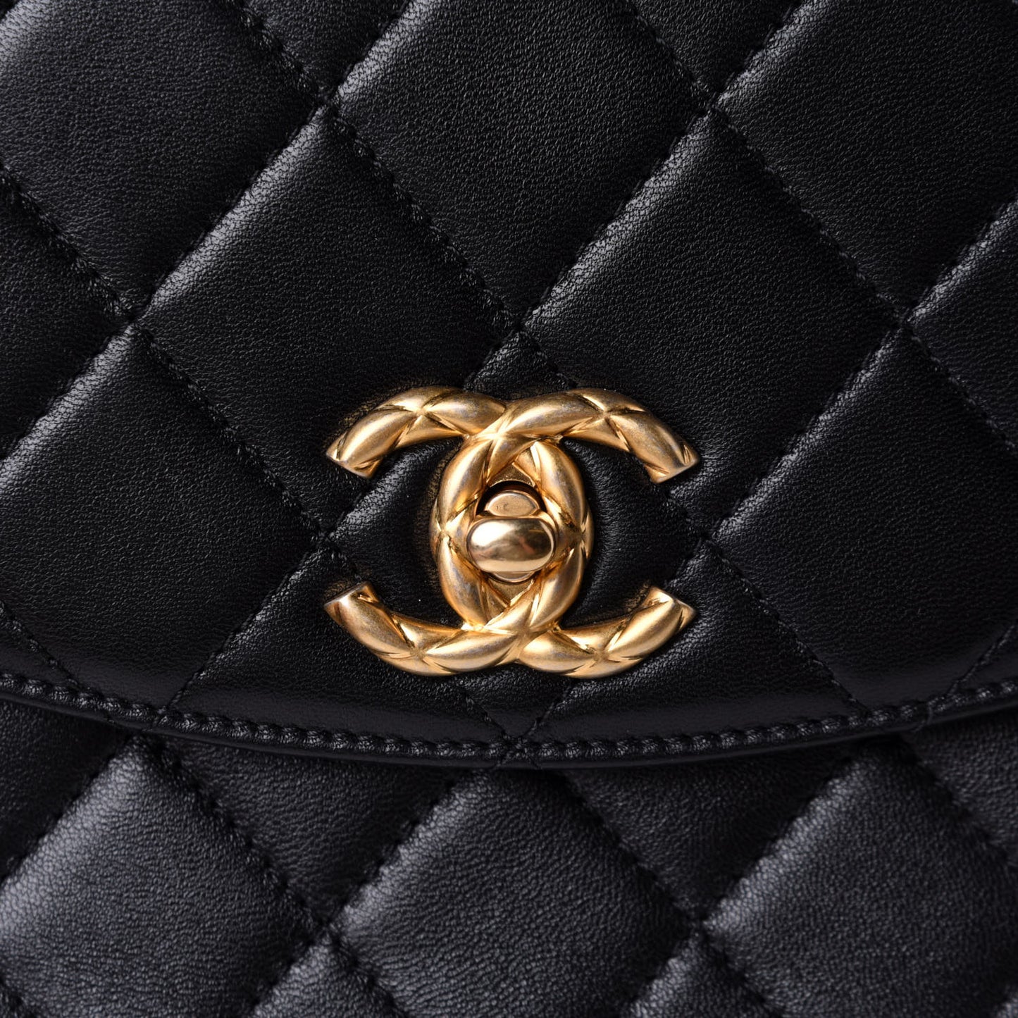 Lambskin Quilted Large Trendy Spirit Top Handle Bag Black