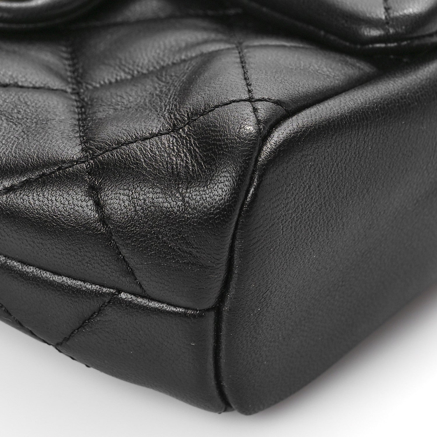 Chanel Lambskin Pearl Quilted Side Packs Black 9 of 10