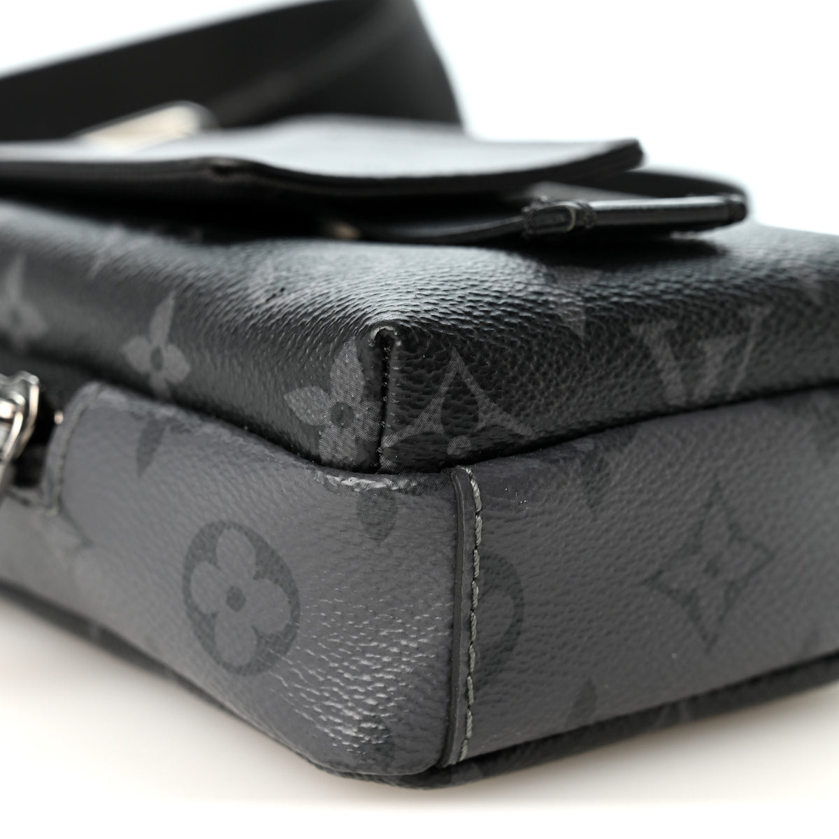 Louis Vuitton Monogram Eclipse Reverse Double Phone Pouch NM 8 of 9