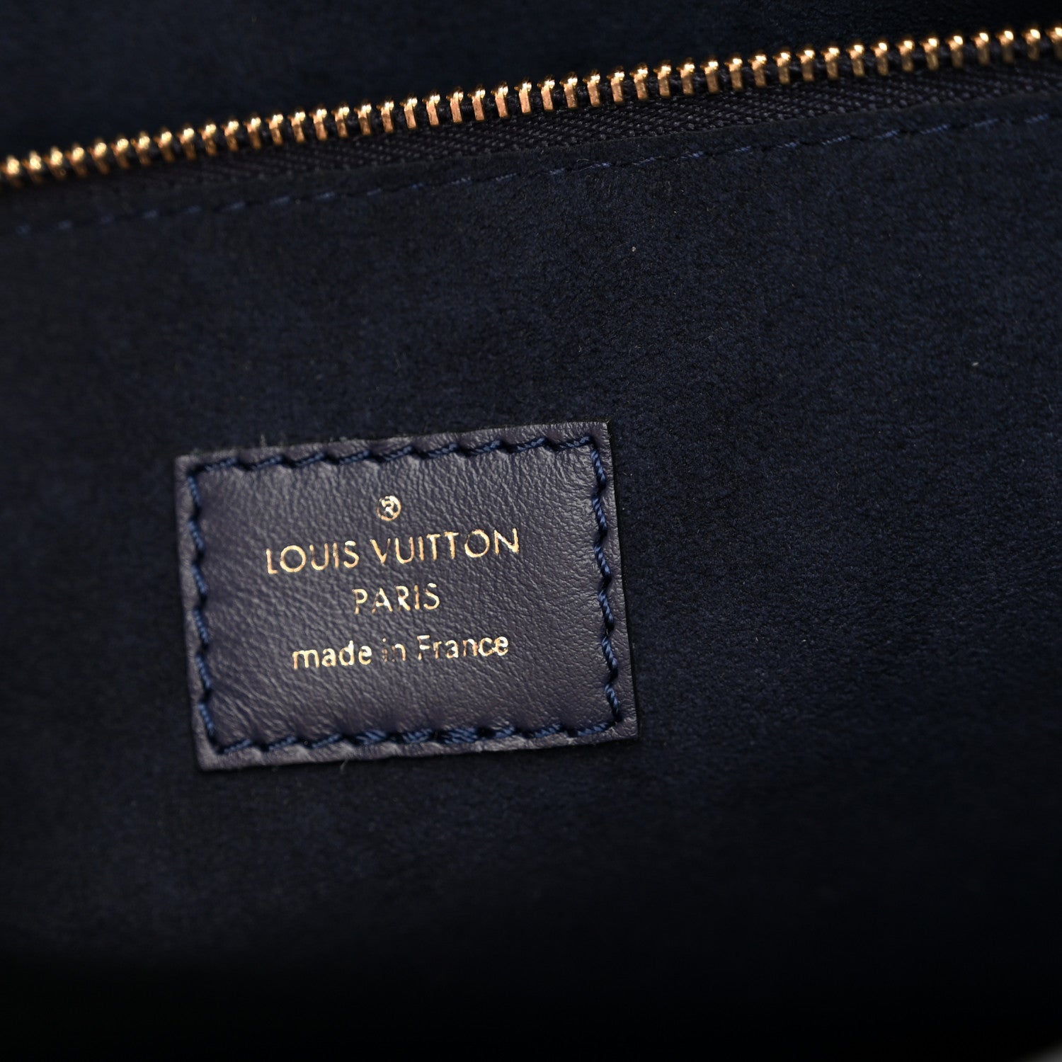 Louis Vuitton Calfskin Mahina Braided On My Side MM Navy Blue 6 of 11