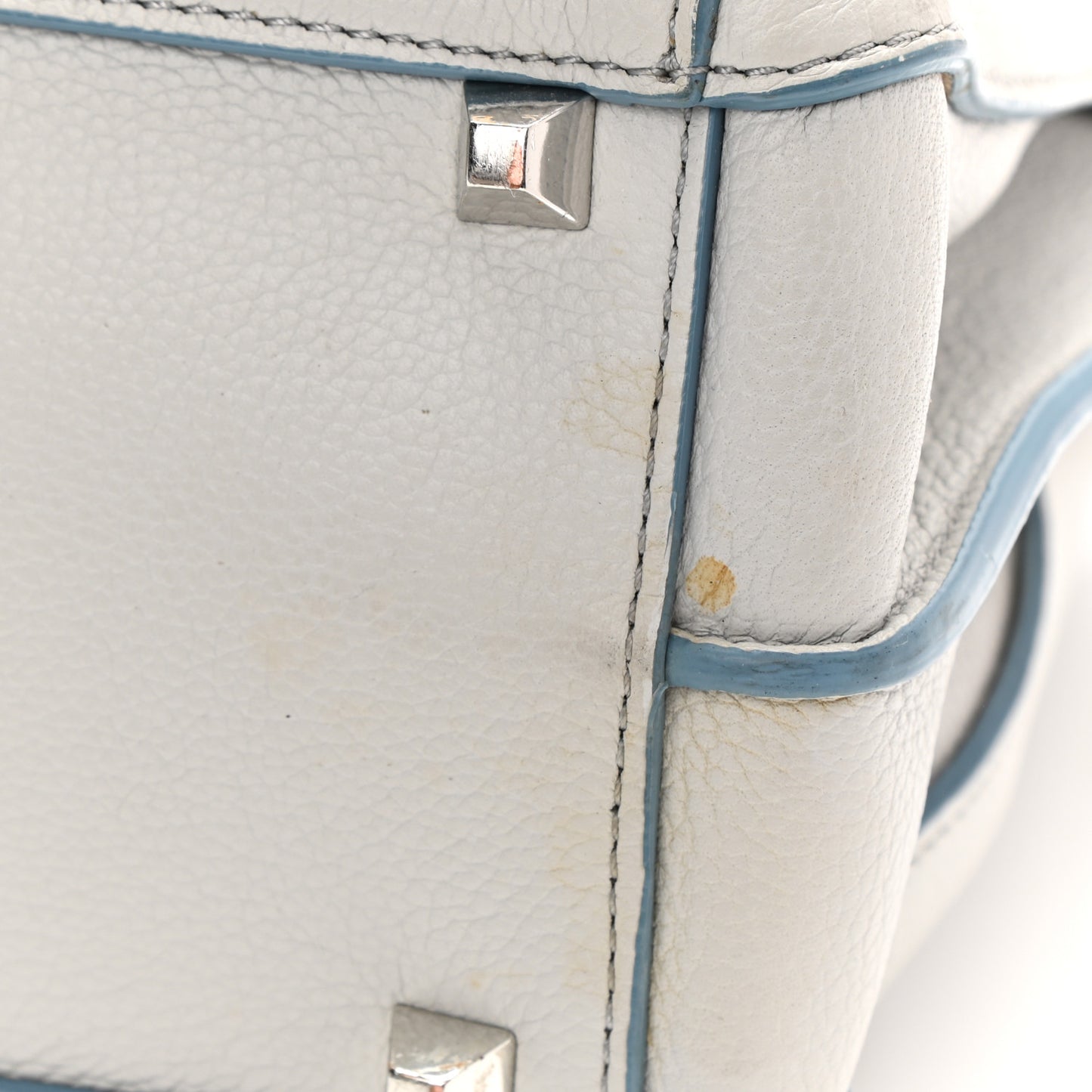 Grained Calfskin Large Milla Tote Whisper Grey
