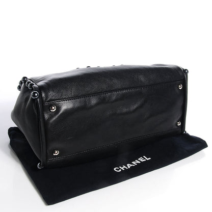 Chanel Lambskin Pearl Obsession Tote Black 4 of 7