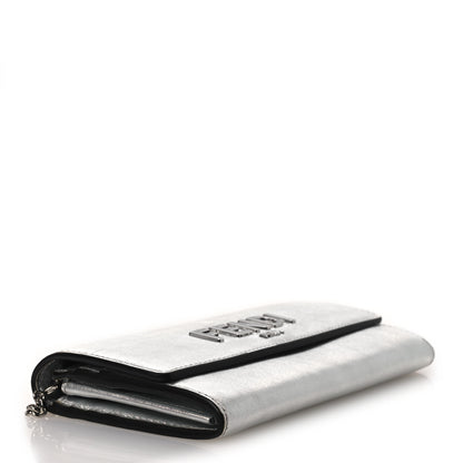 Fendi Metallic Calfskin Continental Wallet On Chain Argento 4 of 14