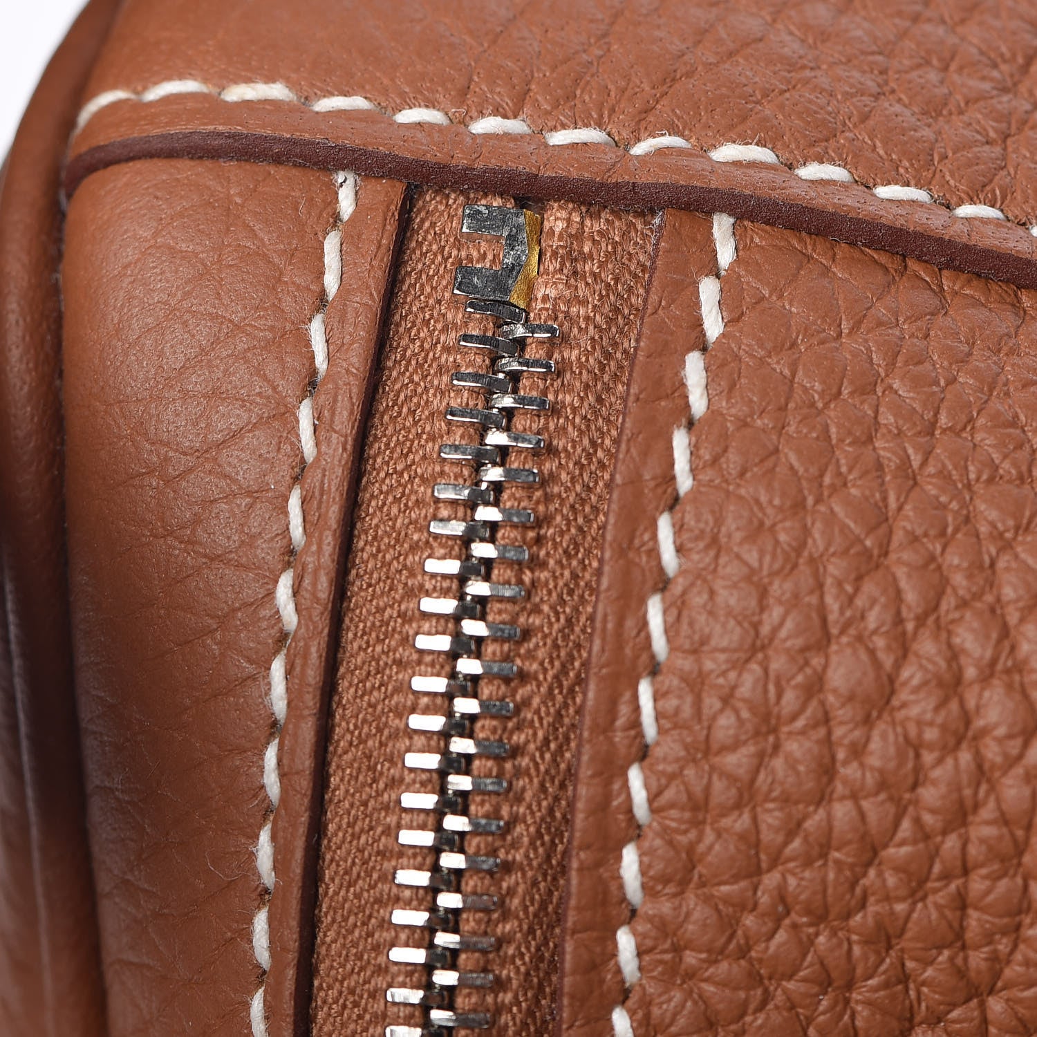 Hermes Taurillon Clemence Lindy 26 Gold 5 of 12