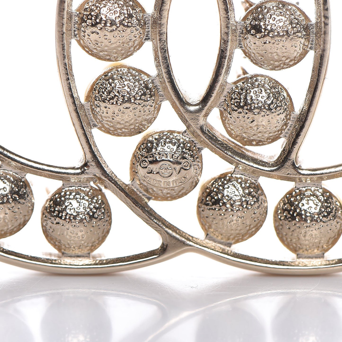 Pearl Crystal CC Brooch Gold