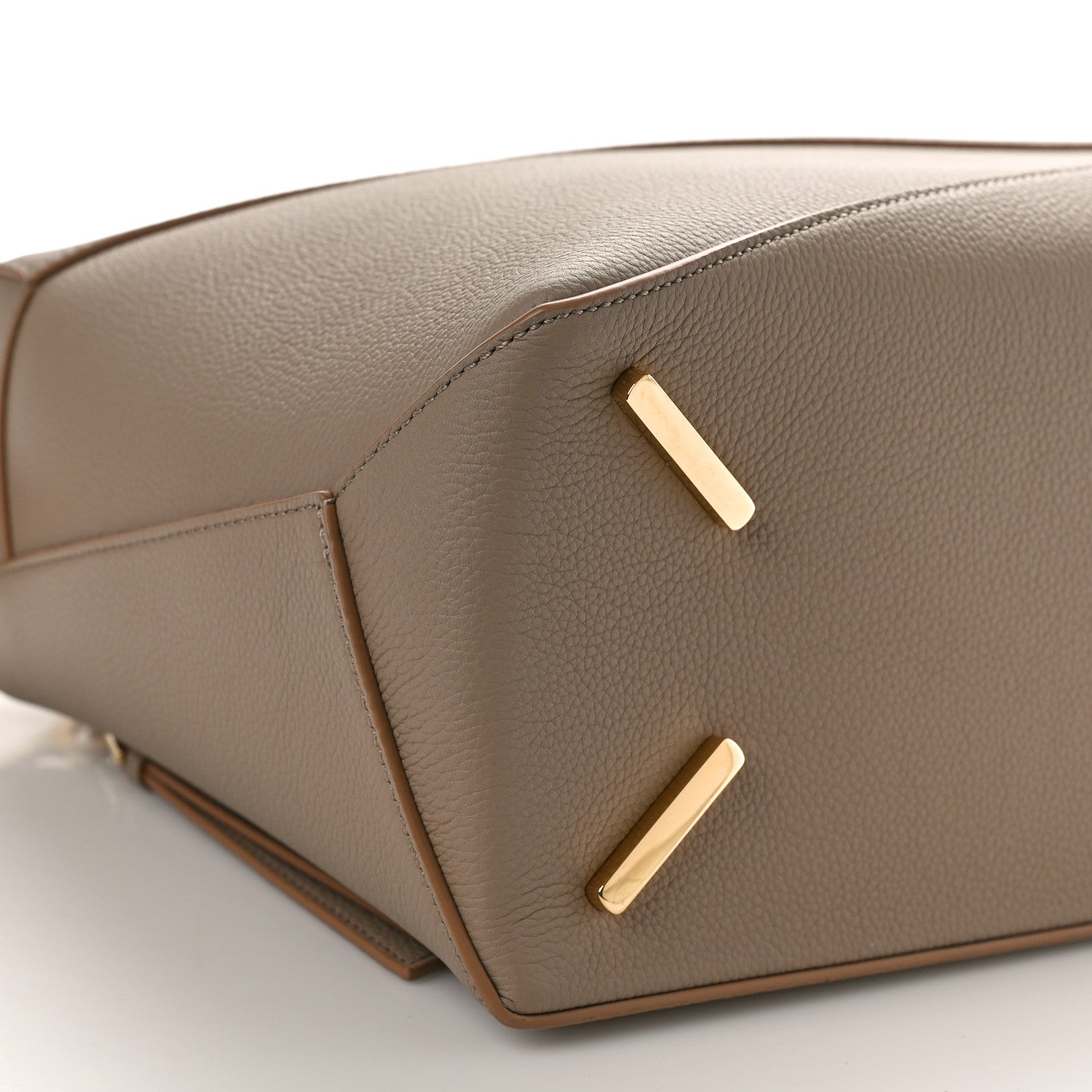 Loewe Soft Grained Calfskin Medium Puzzle Edge Bag Sand 8 of 9