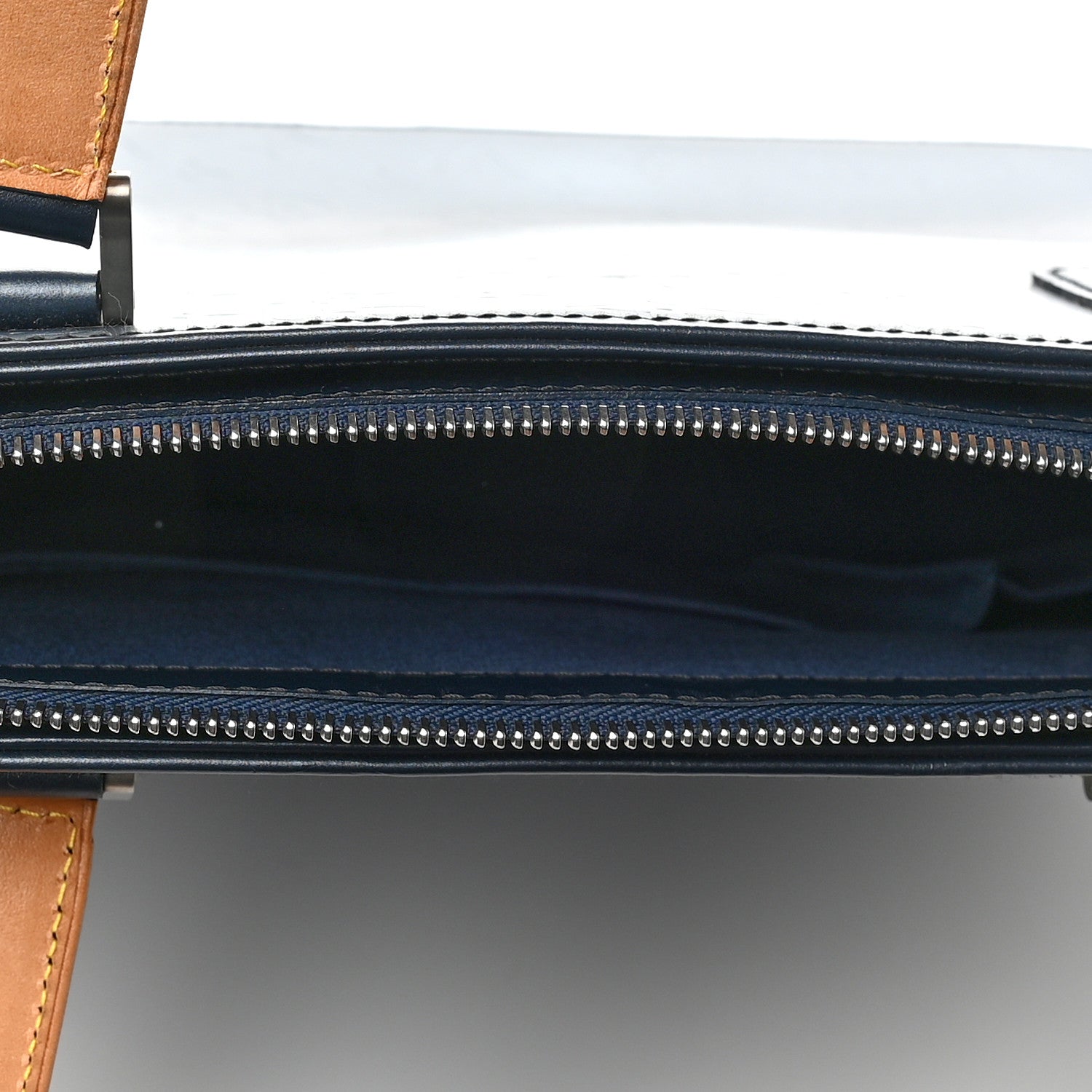 Louis Vuitton Mat Monogram Willwood Blue 4 of 7