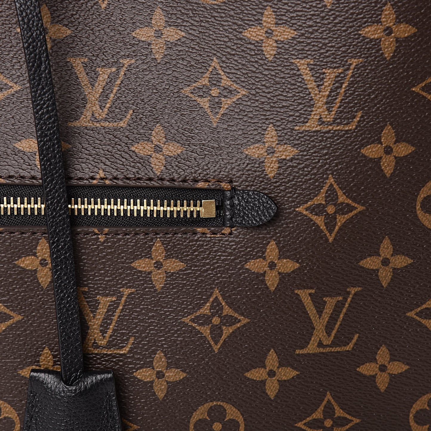 Monogram Popincourt MM Black