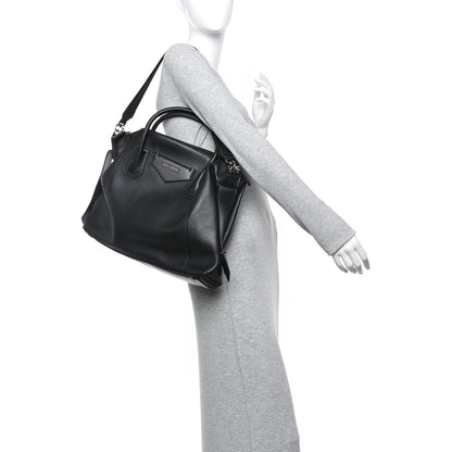 Givenchy Smooth Calfskin Medium Soft Antigona Black 2 of 10