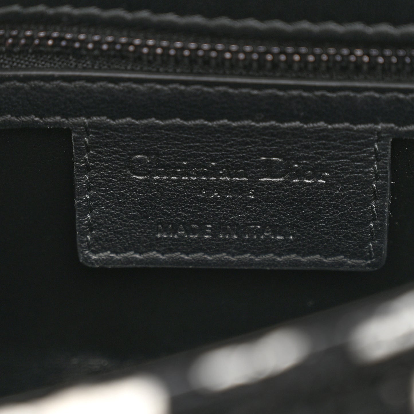 Tweed Macro Houndstooth Small Caro Bag Black White