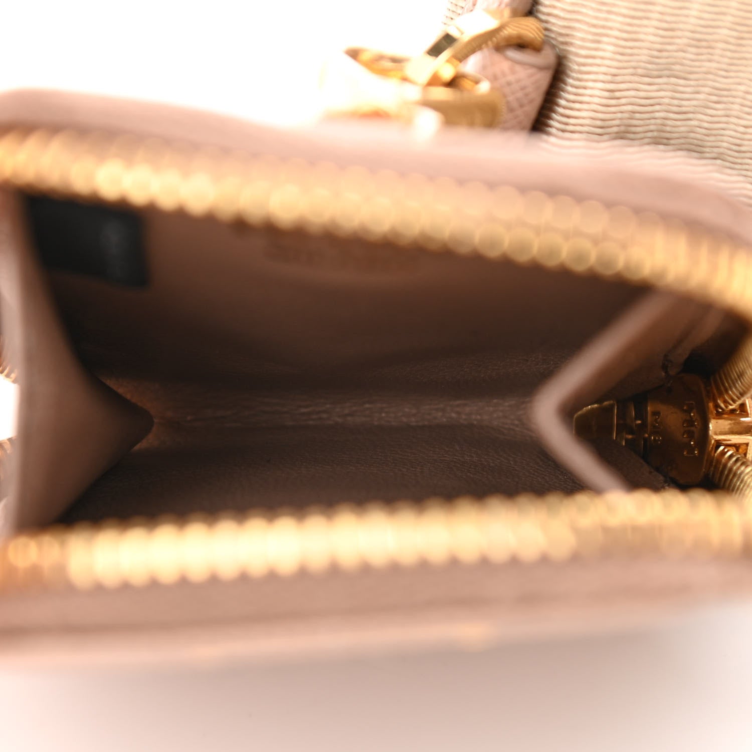 Prada Saffiano Re-Edition 2005 Shoulder Bag Cammeo Beige 6 of 11