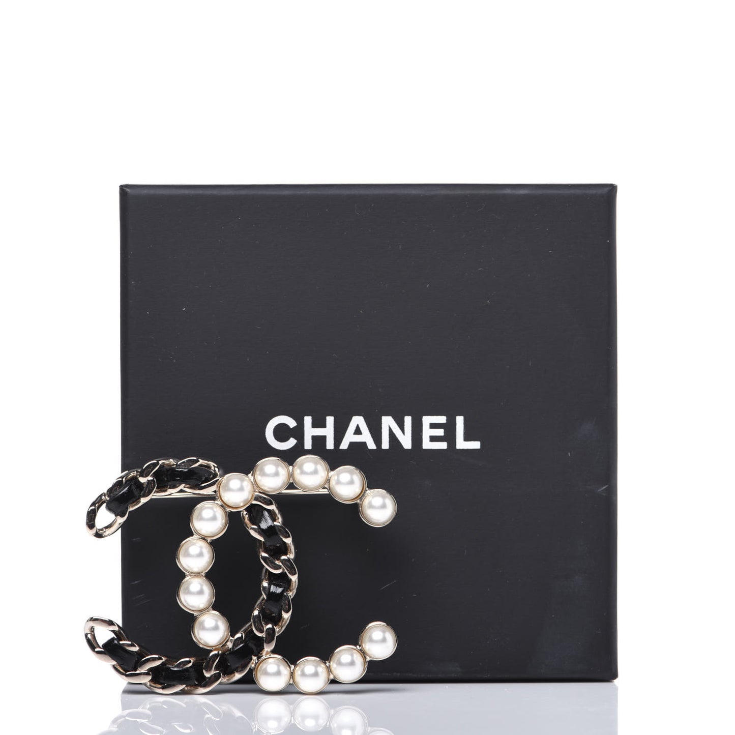 Lambskin Pearl CC Chain Brooch Black Gold