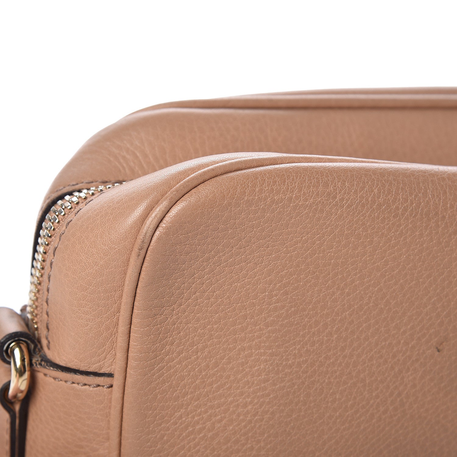 Gucci Pebbled Calfskin Small Soho Disco Bag Camelia 17 of 18