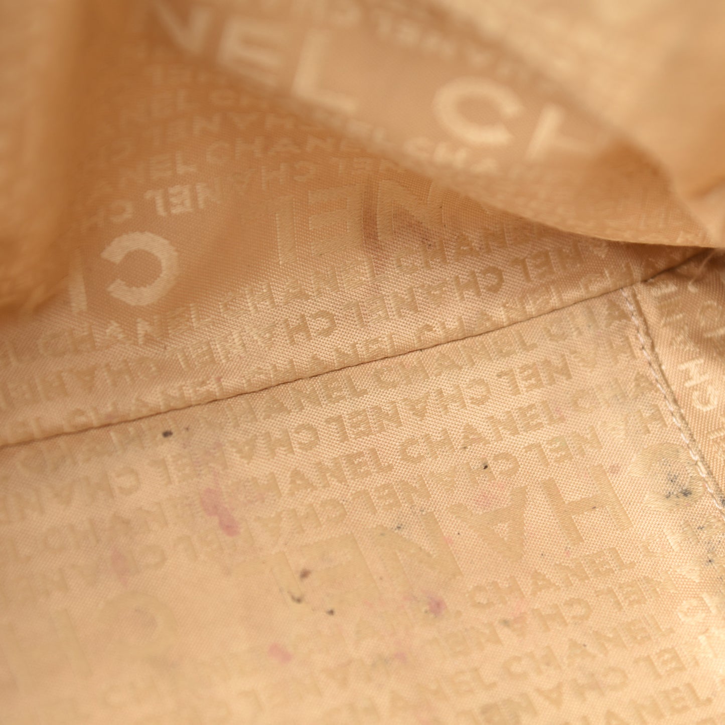 Calfskin Large Tassel Bowler Black