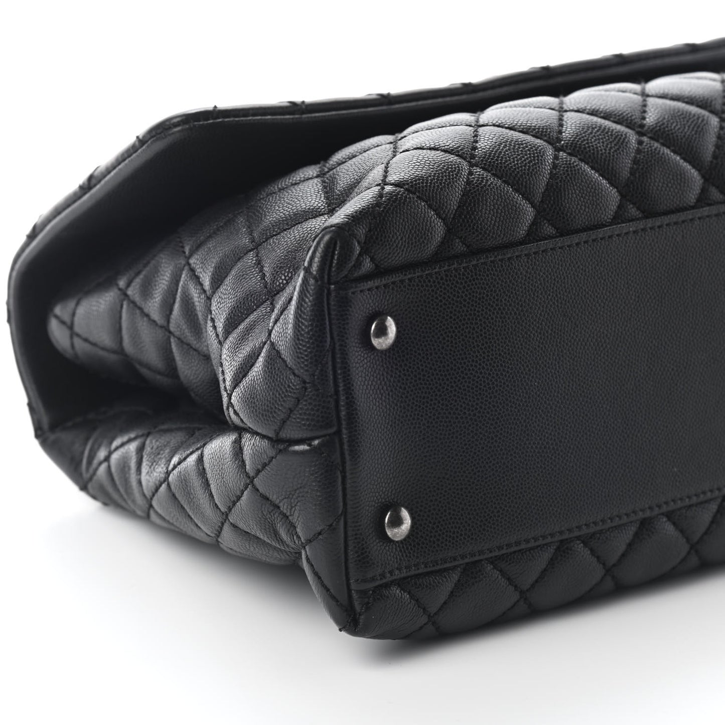 Caviar Quilted Medium Coco Handle Flap Black
