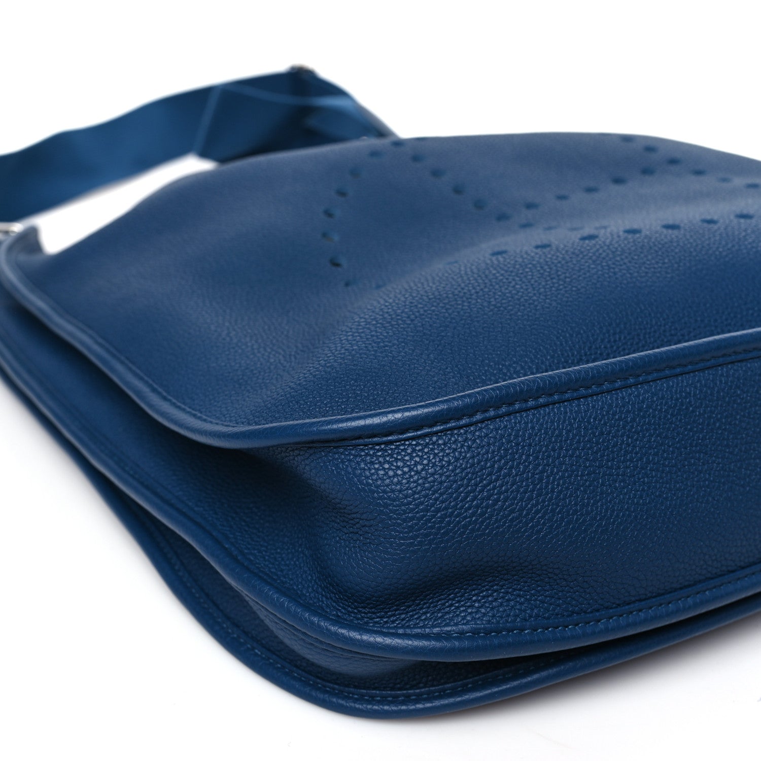 Hermes Taurillon Clemence Evelyne III TGM Bleu Obscur 8 of 9