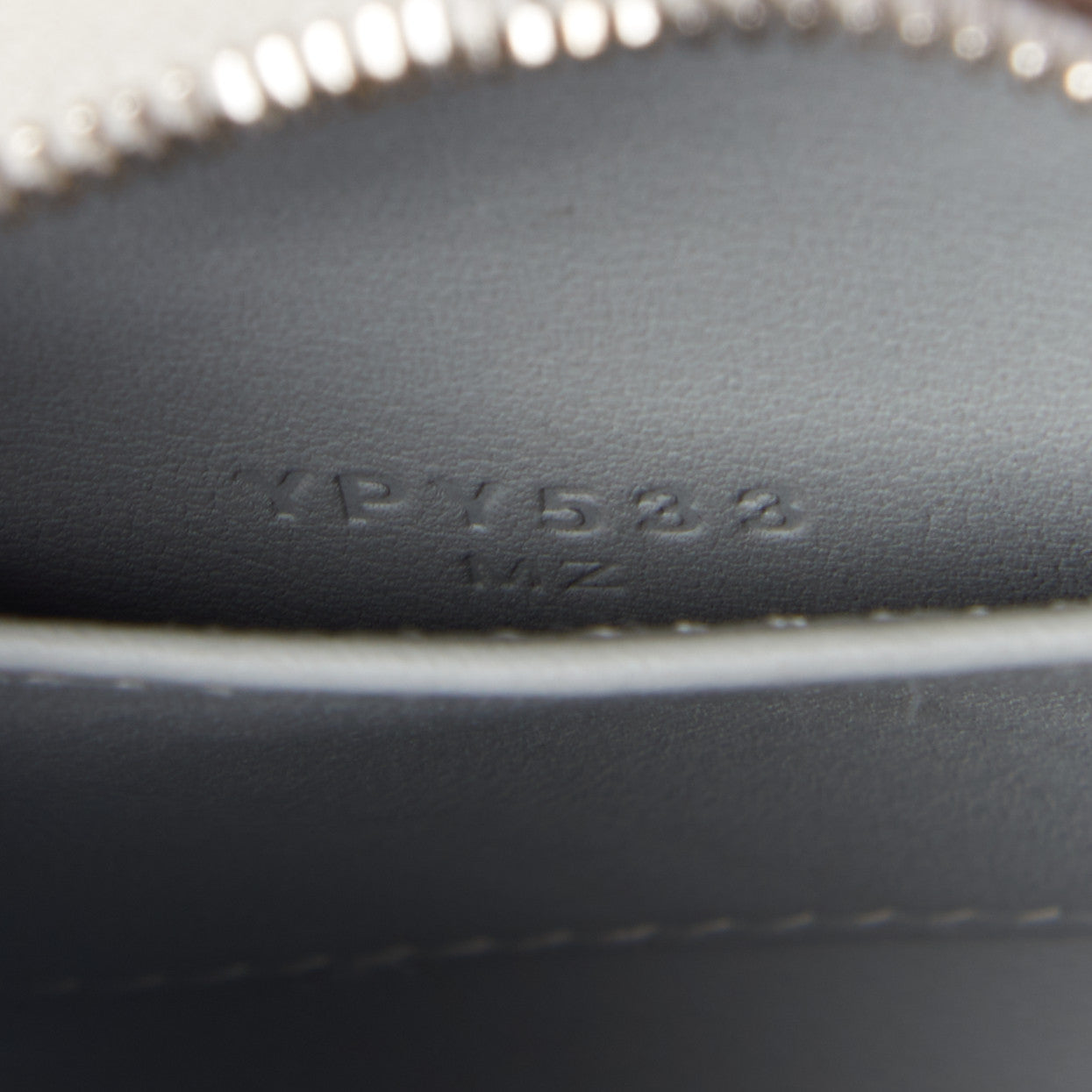 Taurillon Clemence Mini Lindy 20 Gris Perle