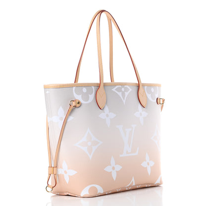 Louis Vuitton Monogram Giant By The Pool Neverfull MM Brume 3 of 9