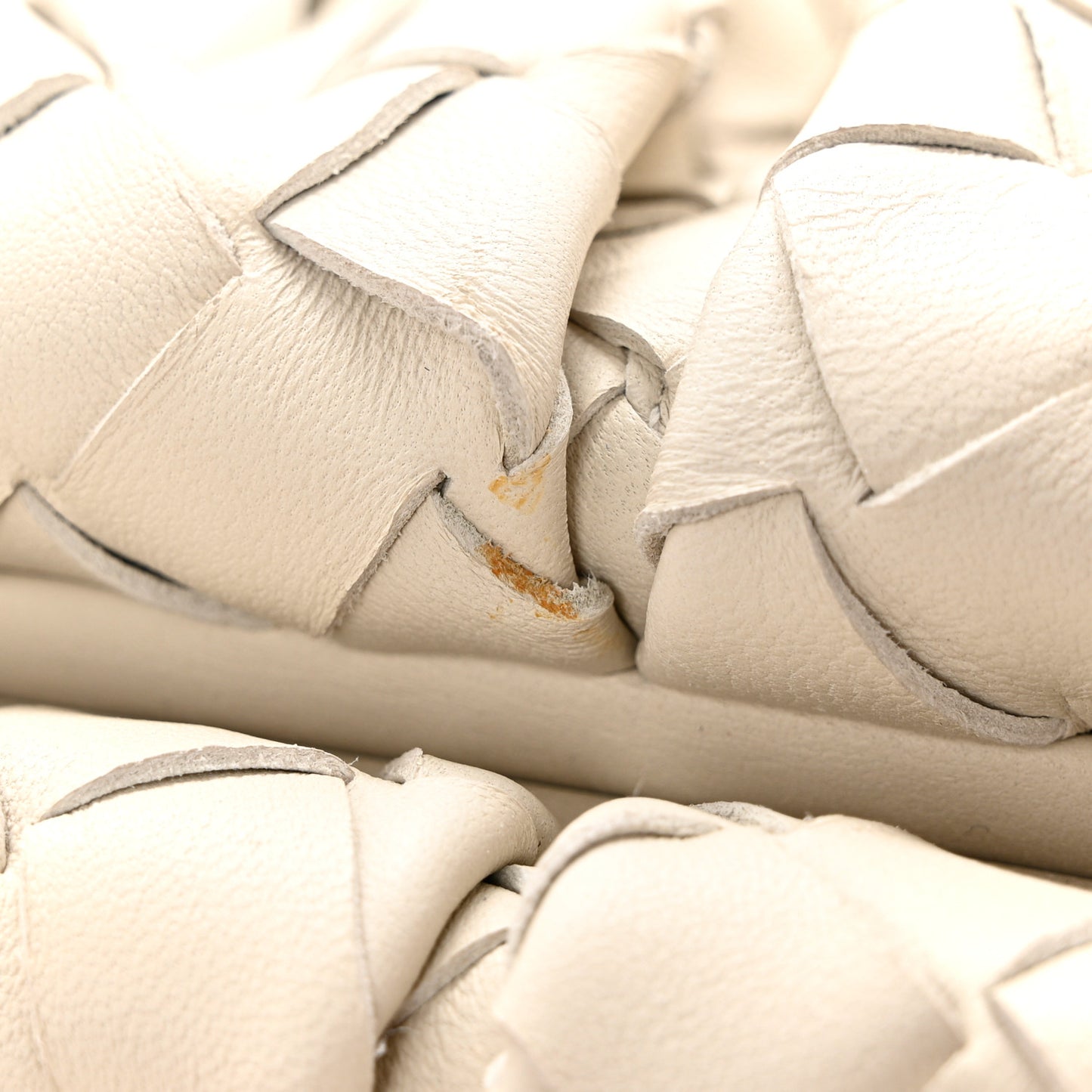 Nappa Maxi Intrecciato The Pouch Oversized Clutch Plaster