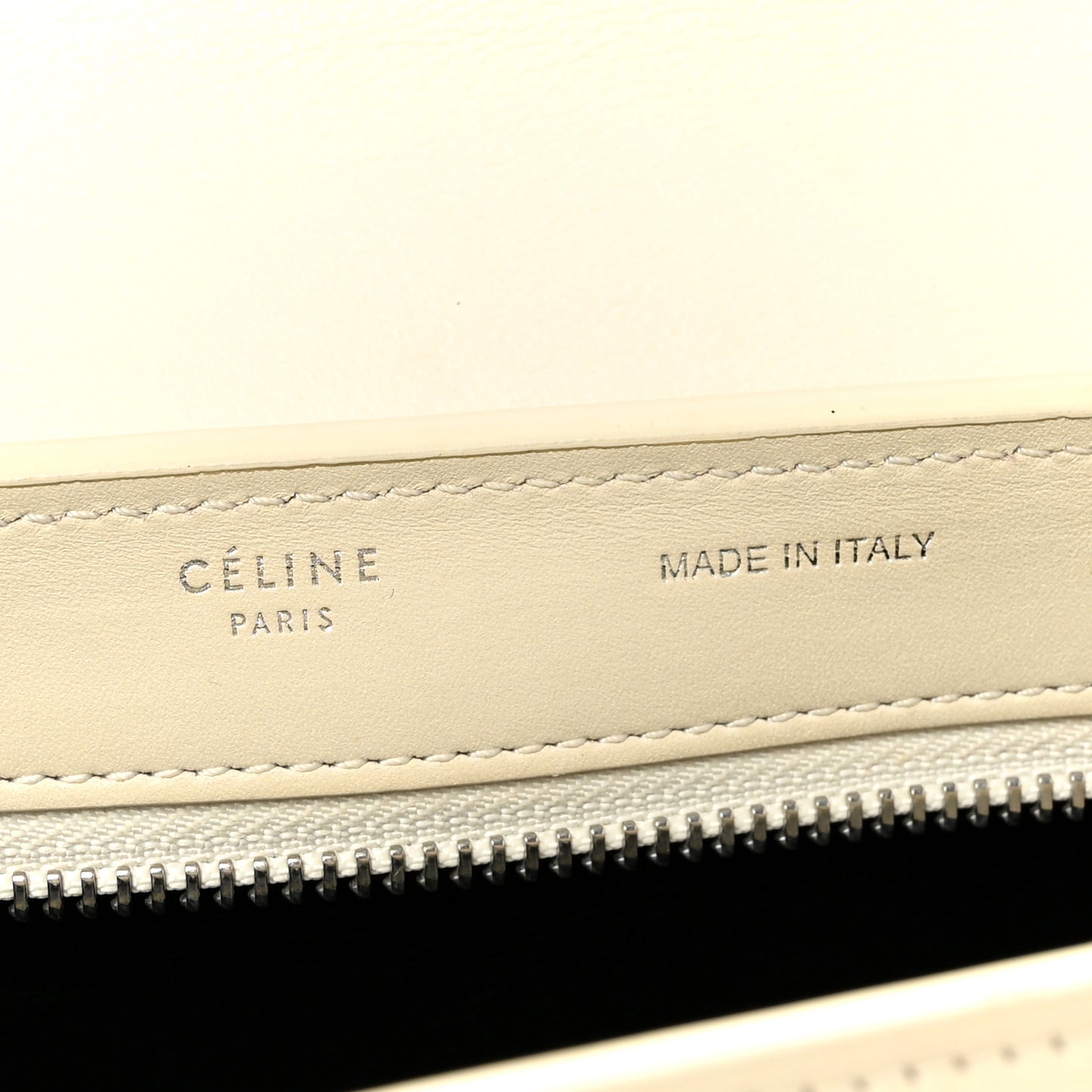 Smooth Calfskin Small Trapeze White Black