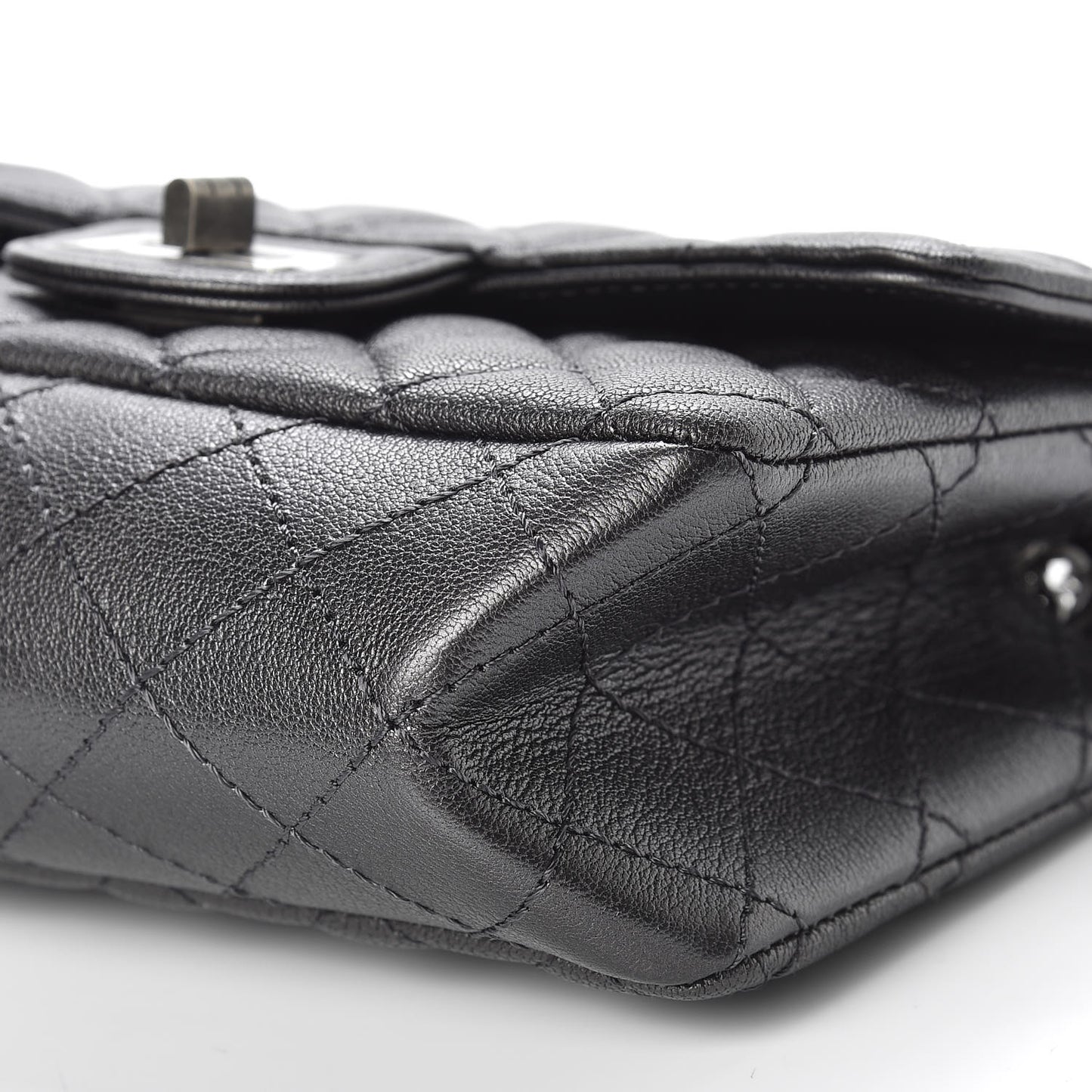 Metallic Sheepskin Quilted 2.55 Reissue Mini Flap Dark Silver