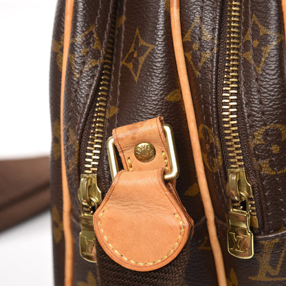 Louis Vuitton Monogram Reporter PM 8 of 16