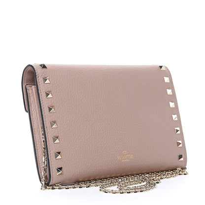 Valentino Garavani Pebbled Calfskin Rockstud Envelope Wallet on Chain Poudre 3 of 11