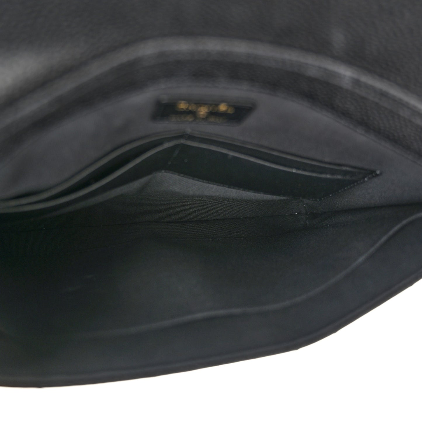 Grained Calfskin Envelope Clutch With Chain WOC Black