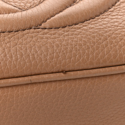 Gucci Pebbled Calfskin Small Soho Disco Bag Camelia 17 of 21