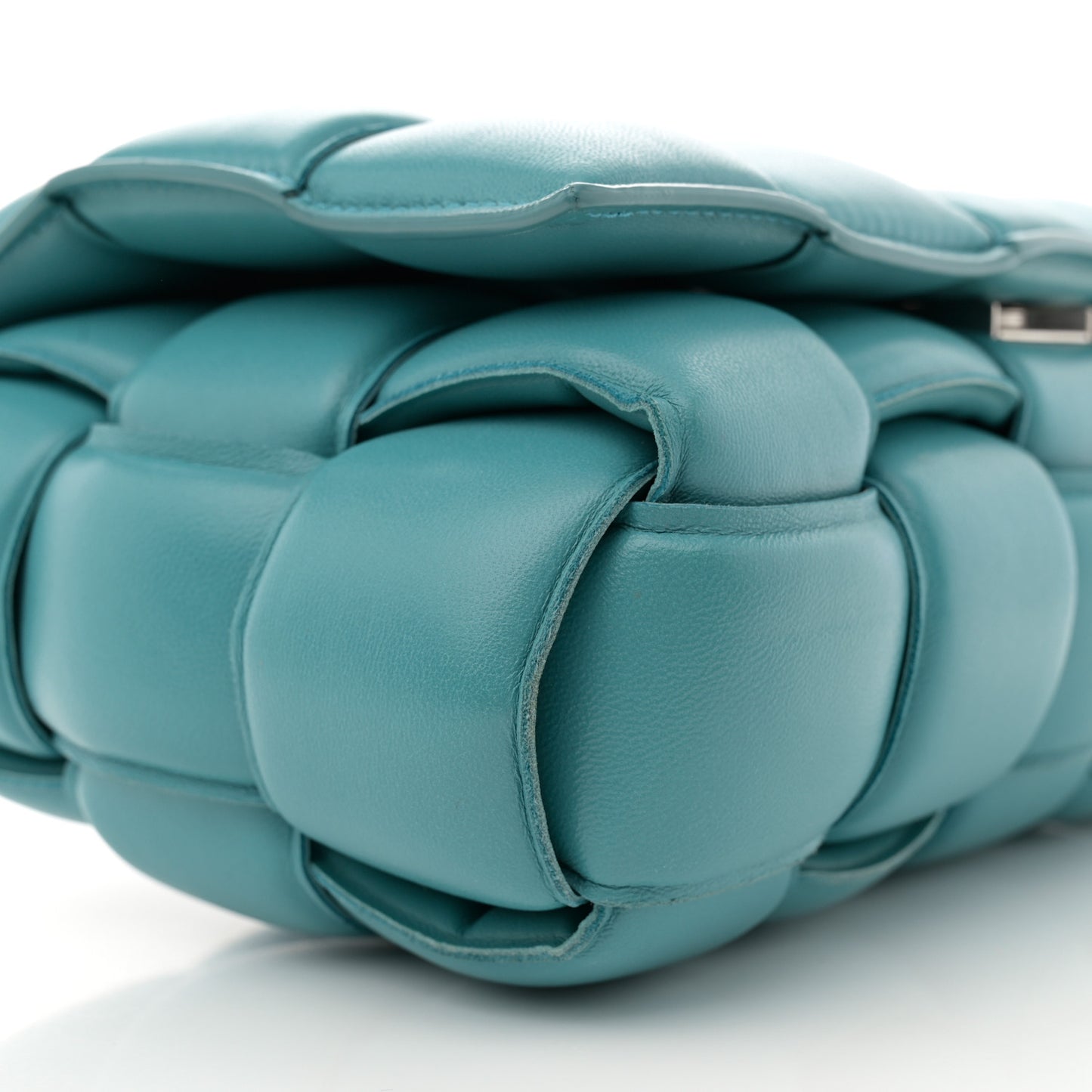 Maxi Intrecciato Padded Cassette Crossbody Bag Linoleum