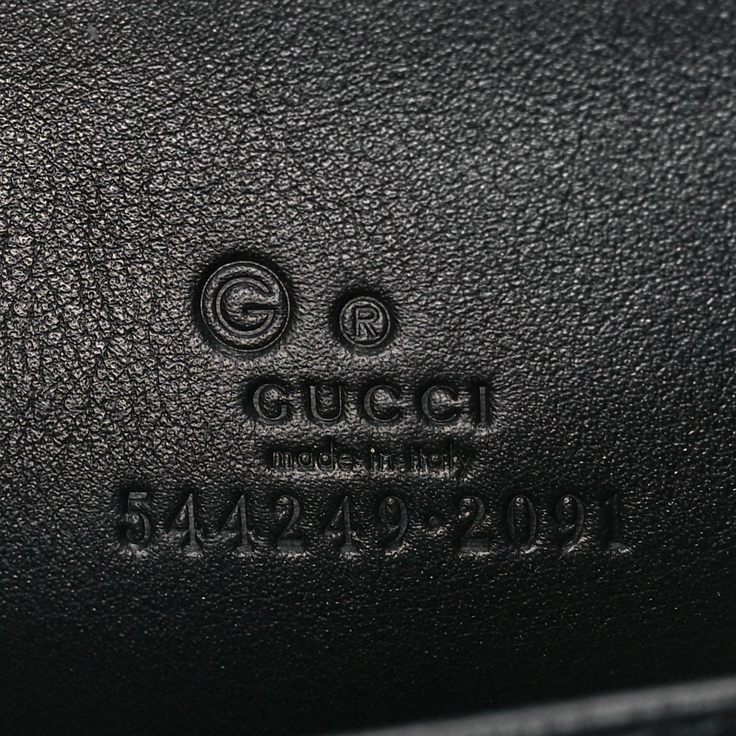 Gucci Microguccissima Zip Around Card Case Black 6 of 11
